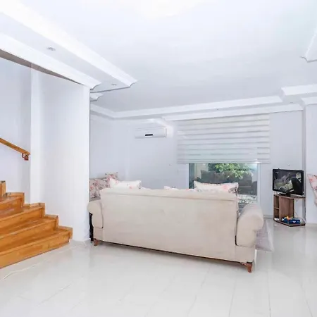 Villa With Pool With View Of Alanya