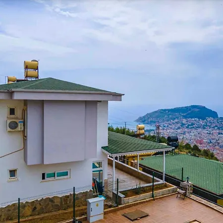 With Pool With View Of 빌라 *